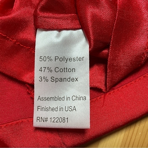 TATYANA Festive Red Poly Blend Satin Faux Leather Pocket Flaps Lined Skirt L - Picture 8 of 10